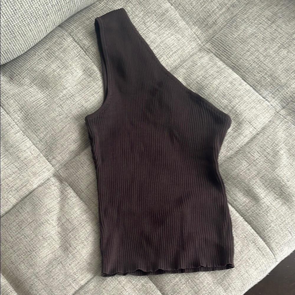 DISSH One-Shoulder Ribbed Tank Top in Dark Brown